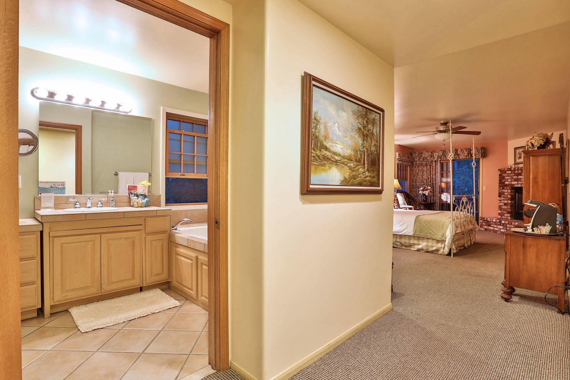 Alpenhorn Bed And Breakfast Big Bear Lake Exterior foto